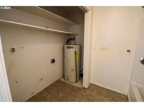 1086 Pacific Avenue Coos Bay OR 97420