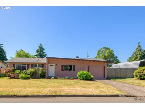 1040 Stillman Avenue Eugene OR 97404