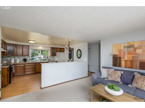 1040 Stillman Avenue Eugene OR 97404