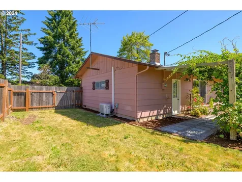 1040 Stillman Avenue Eugene OR 97404
