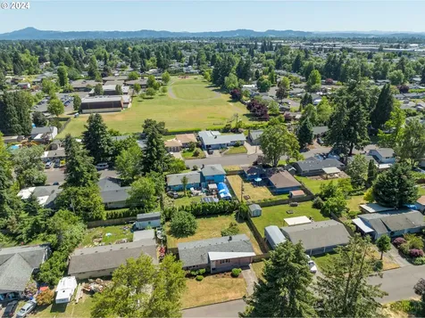 1040 Stillman Avenue Eugene OR 97404