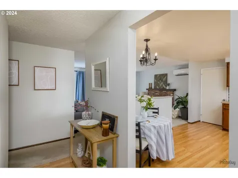 1040 Stillman Avenue Eugene OR 97404