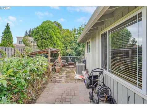 1267 Judy Street Woodburn OR 97071