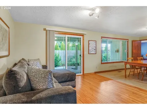 1267 Judy Street Woodburn OR 97071