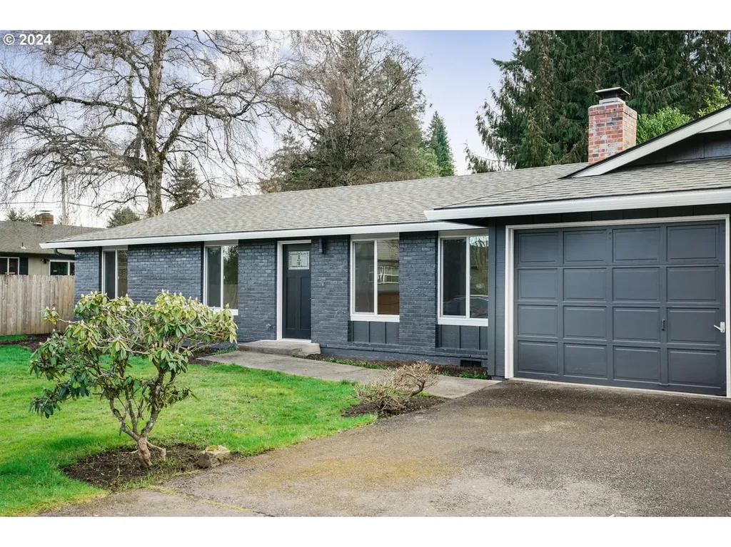 711 Nw 119th Street Vancouver WA 98685