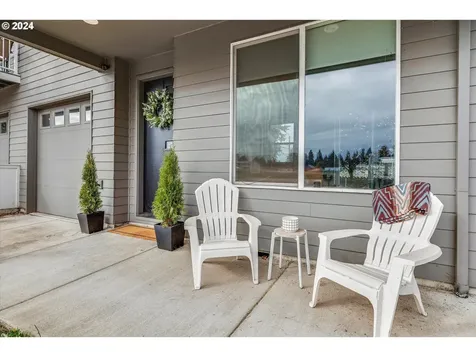 552 NE 3rd Avenue Canby OR 97013