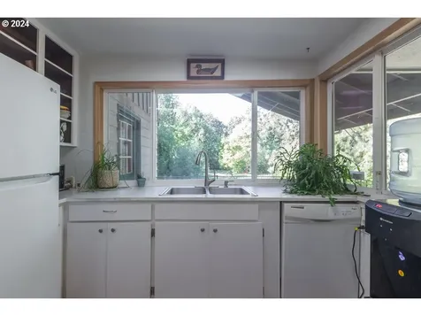 18871 SE Tickle Creek Court Boring OR 97009