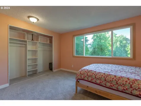 18871 SE Tickle Creek Court Boring OR 97009