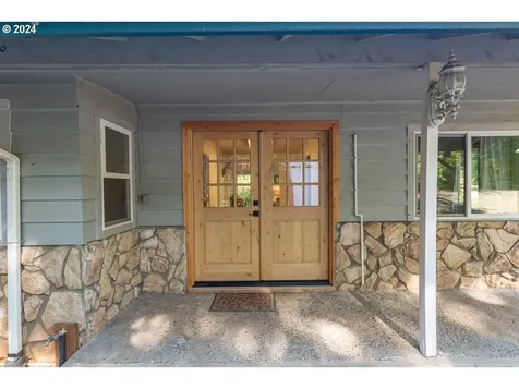 18871 SE Tickle Creek Court Boring OR 97009