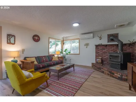 18871 SE Tickle Creek Court Boring OR 97009