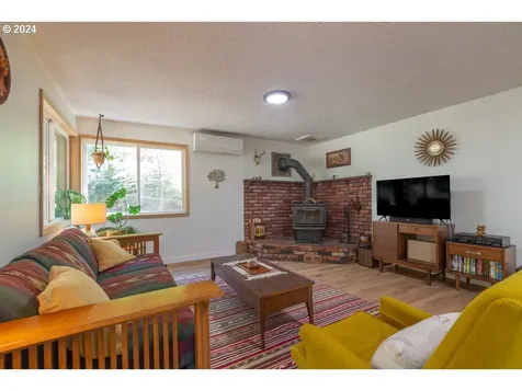 18871 SE Tickle Creek Court Boring OR 97009