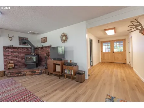 18871 SE Tickle Creek Court Boring OR 97009