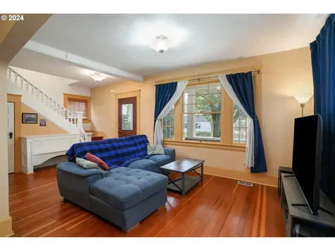 520 NW 5th Street Corvallis OR 97330