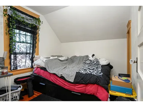 520 NW 5th Street Corvallis OR 97330