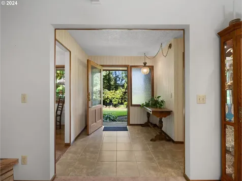 24374 SE Three Cedars Street Damascus OR 97089