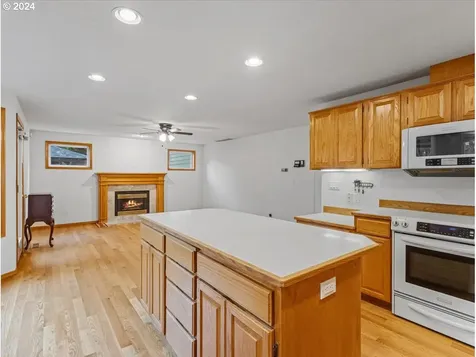 2220 NW 112th Circle Vancouver WA 98685