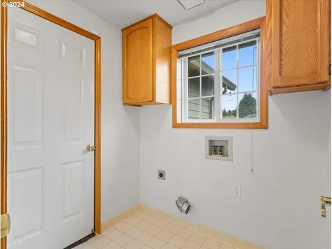 2220 NW 112th Circle Vancouver WA 98685