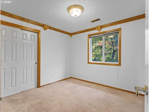 2220 NW 112th Circle Vancouver WA 98685