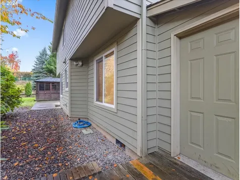 2220 NW 112th Circle Vancouver WA 98685