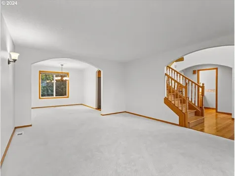 2220 NW 112th Circle Vancouver WA 98685