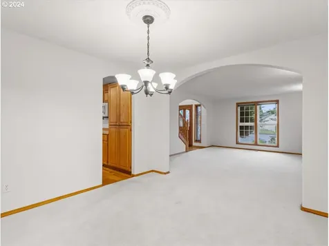 2220 NW 112th Circle Vancouver WA 98685