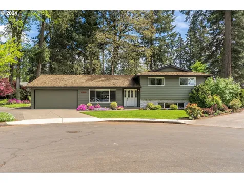 17590 Braden Court Gladstone OR 97027