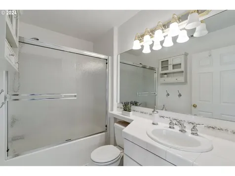 21995 Chelan Loop West Linn OR 97068