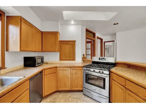 1041 Park Avenue Eugene OR 97404