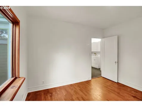 1041 Park Avenue Eugene OR 97404