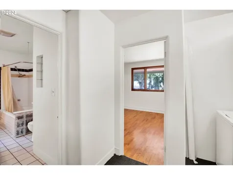 1041 Park Avenue Eugene OR 97404