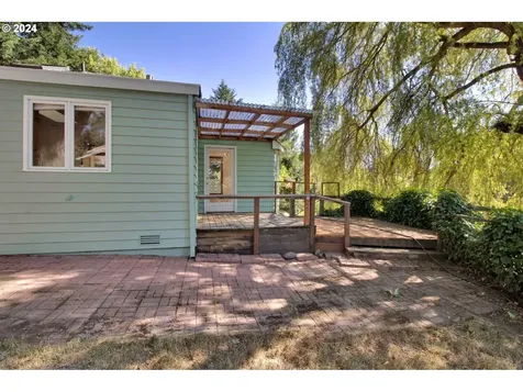 1041 Park Avenue Eugene OR 97404