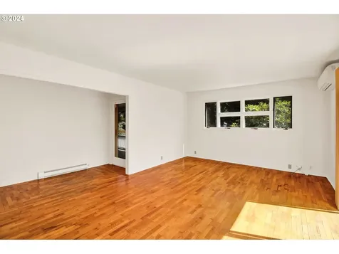 1041 Park Avenue Eugene OR 97404
