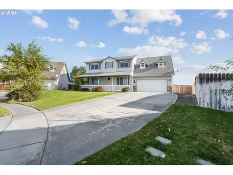 523 NE Montana Avenue Hermiston OR 97838