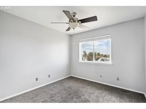 523 NE Montana Avenue Hermiston OR 97838