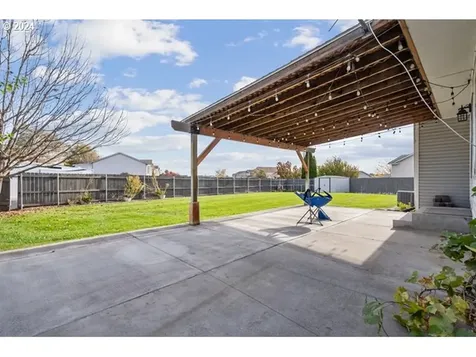 523 NE Montana Avenue Hermiston OR 97838