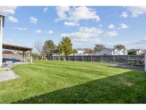 523 NE Montana Avenue Hermiston OR 97838