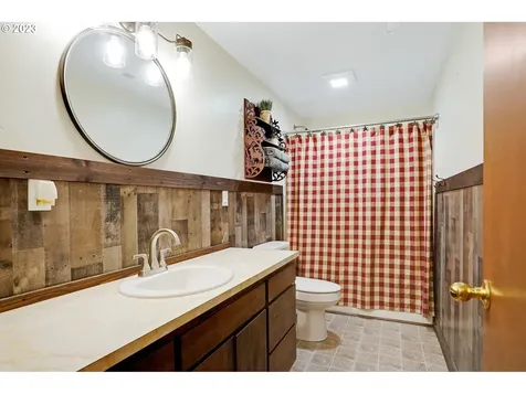 6271 Treehouse Road Monmouth OR 97361