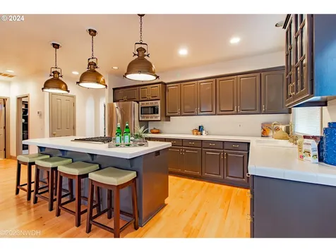 3435 Hampton Way Eugene OR 97401