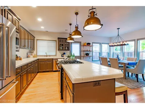 3435 Hampton Way Eugene OR 97401