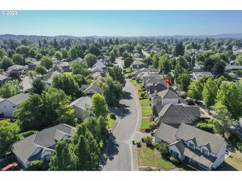 3435 Hampton Way Eugene OR 97401