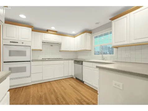 4171 Ivory Way NE Salem OR 97305