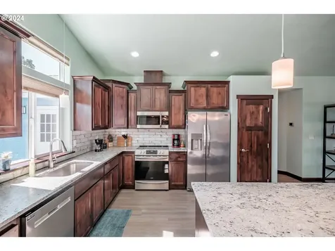 9795 Deep Lane Se Turner OR 97392