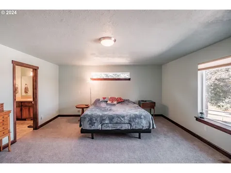 9795 Deep Lane Se Turner OR 97392