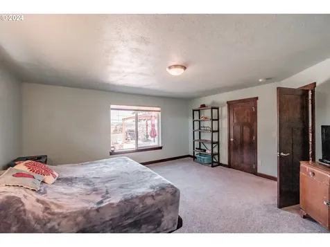 9795 Deep Lane Se Turner OR 97392