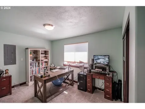 9795 Deep Lane Se Turner OR 97392