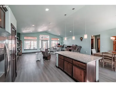 9795 Deep Lane Se Turner OR 97392