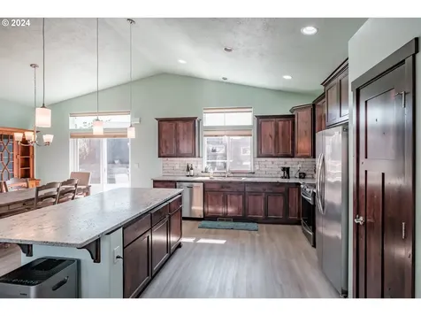 9795 Deep Lane Se Turner OR 97392