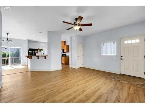 1037 Ruby Clair Drive Creswell OR 97426