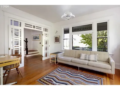 5215 Ne 30th Avenue Portland OR 97211