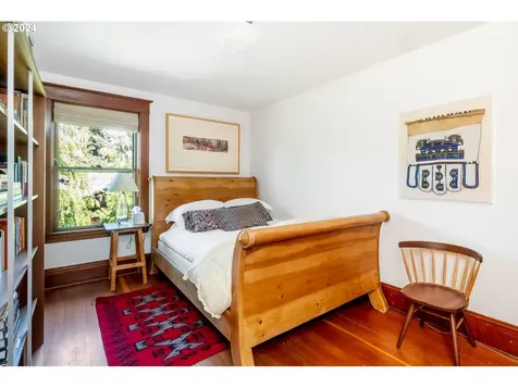 5215 Ne 30th Avenue Portland OR 97211